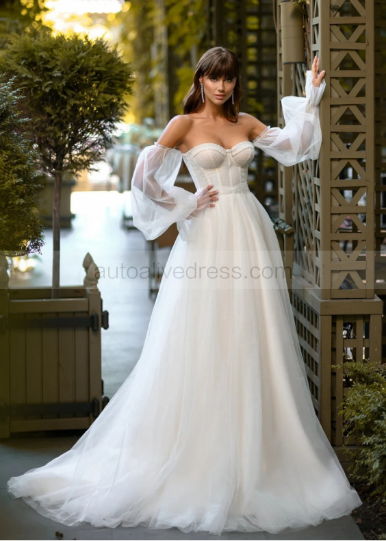 Strapless Beaded Ivory Lace Tulle Wedding Dress With Detachable Sleeves